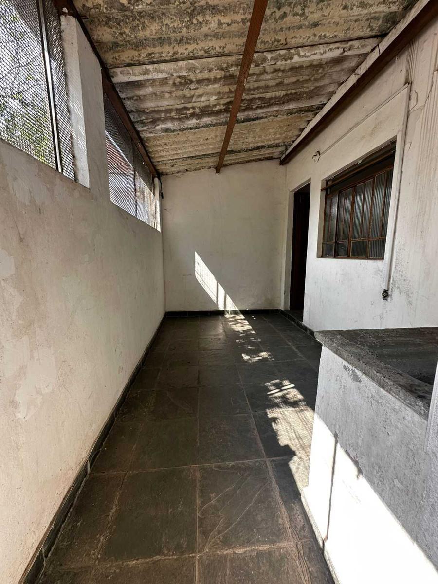 Quitinete, Coqueiros, 1 Quarto, 0 Vaga