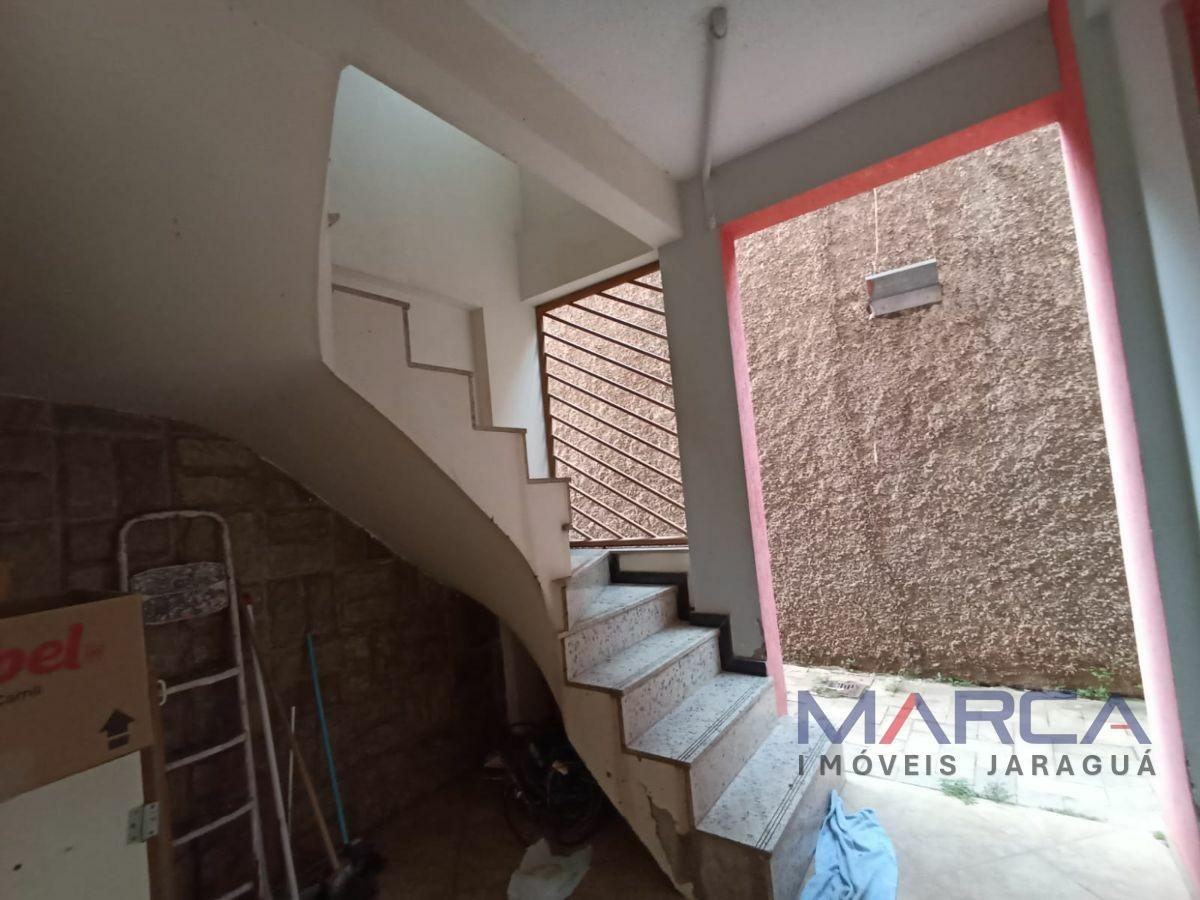Casa, Fernão Dias, 0 Quarto, 0 Vaga