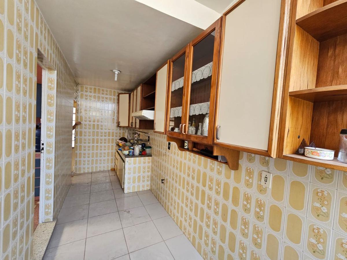Casa, Cachoeirinha, 3 Quartos, 5 Vagas