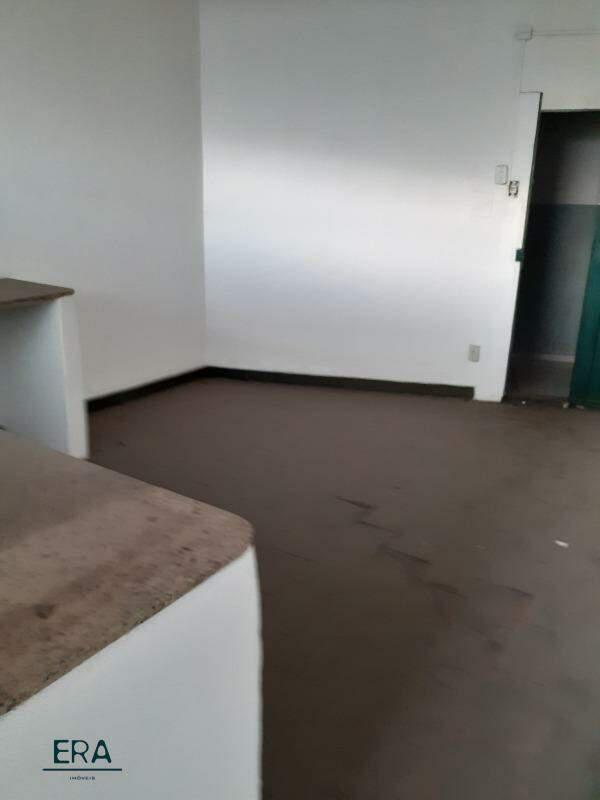 Sala, Centro, 0 Quarto, 0 Vaga