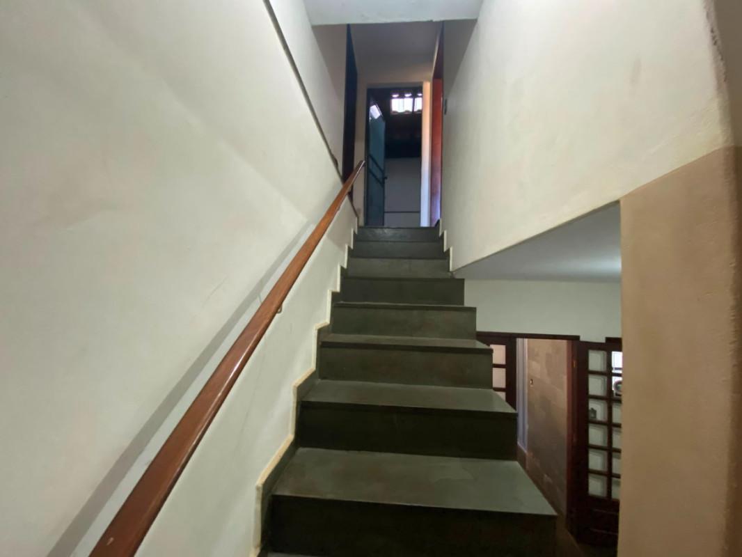 Casa, Centro, 5 Quartos, 1 Vaga, 2 Suítes