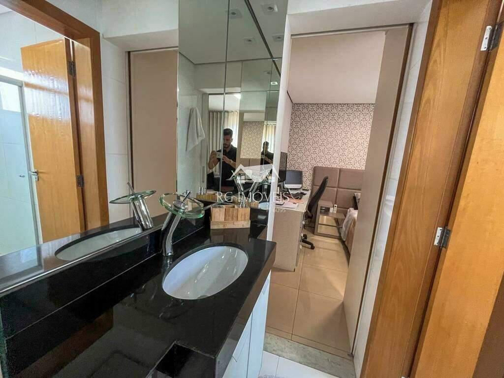 Cobertura, Barreiro, 3 Quartos, 4 Vagas, 1 Suíte