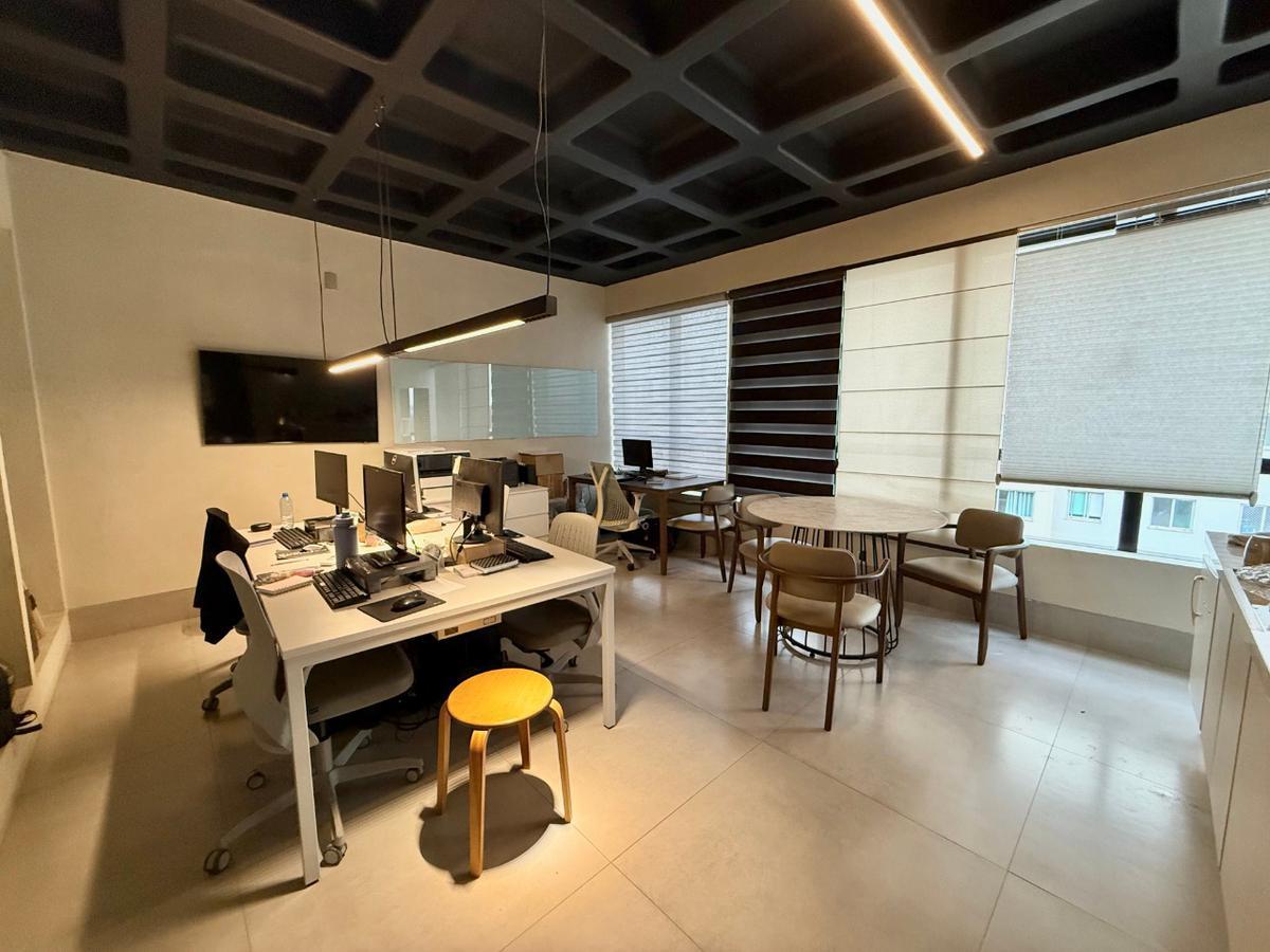 Sala, Liberdade, 0 Quarto, 1 Vaga