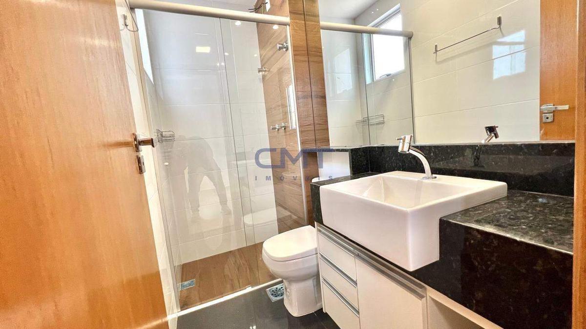 Apartamento, Vila Paris, 2 Quartos, 2 Vagas, 2 Suítes