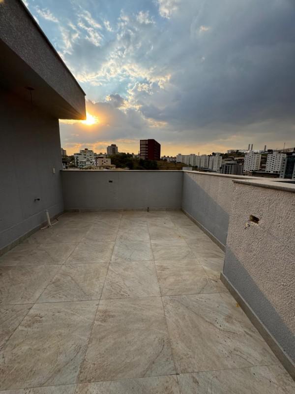 Cobertura, Cabral, 2 Quartos, 2 Vagas, 1 Suíte