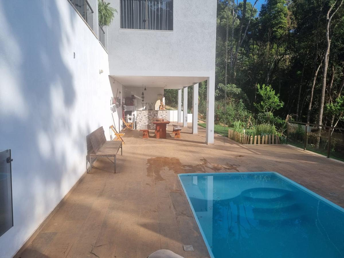 Casa, São Sebastião das Águas Claras, 4 Quartos, 6 Vagas, 2 Suítes