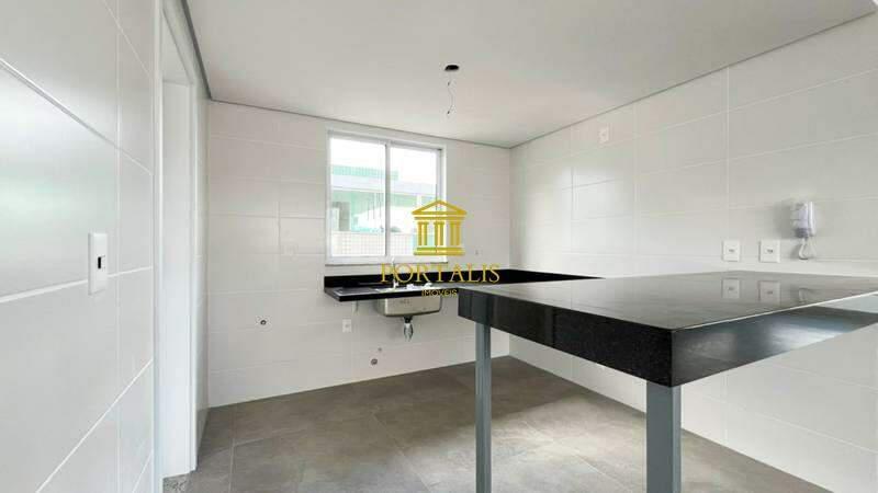 Cobertura, Castelo, 5 Quartos, 2 Vagas, 3 Suítes