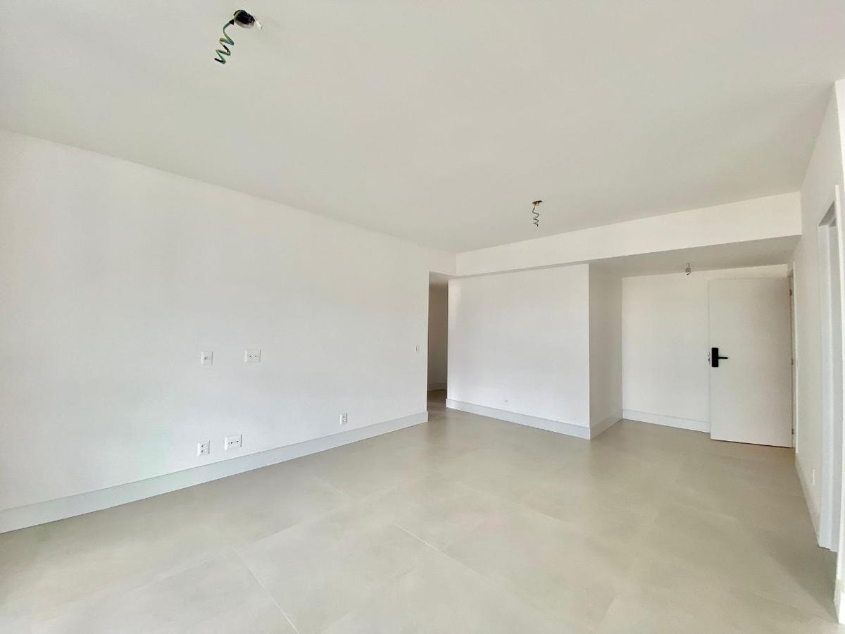 Apartamento, Funcionários, 3 Quartos, 2 Vagas, 3 Suítes