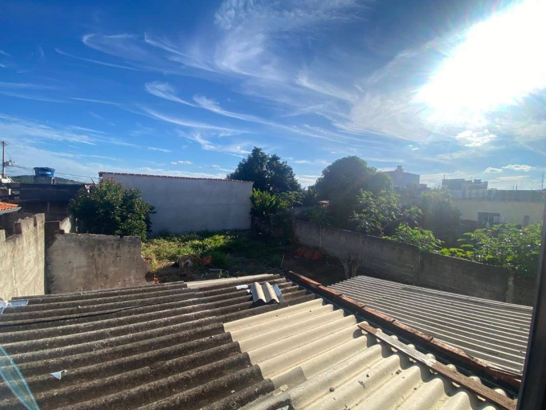 Casa, Centro, 4 Quartos, 2 Vagas
