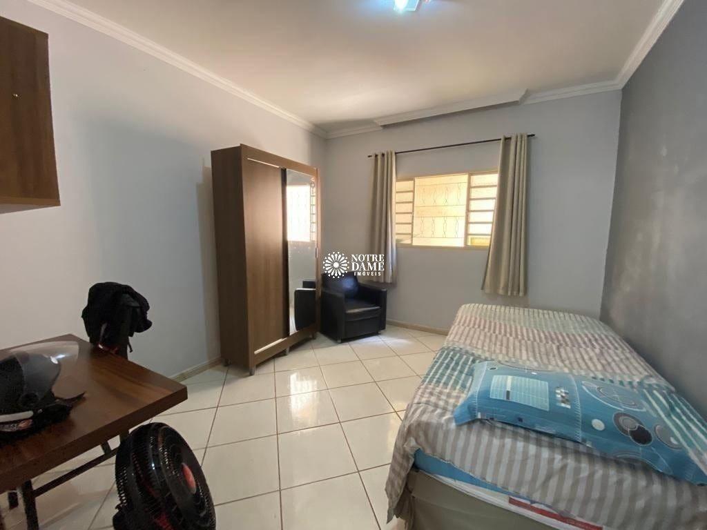 Casa, Parque Xangri-lá, 3 Quartos, 0 Vaga, 1 Suíte