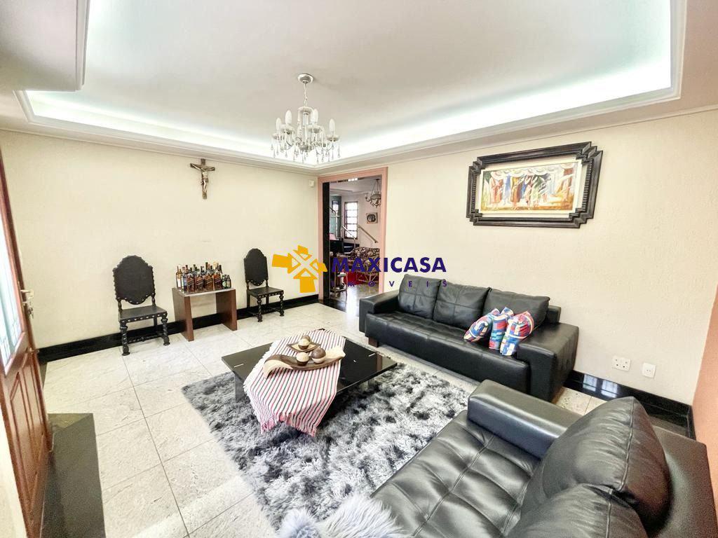 Casa, São Luiz (pampulha), 4 Quartos, 3 Vagas, 2 Suítes