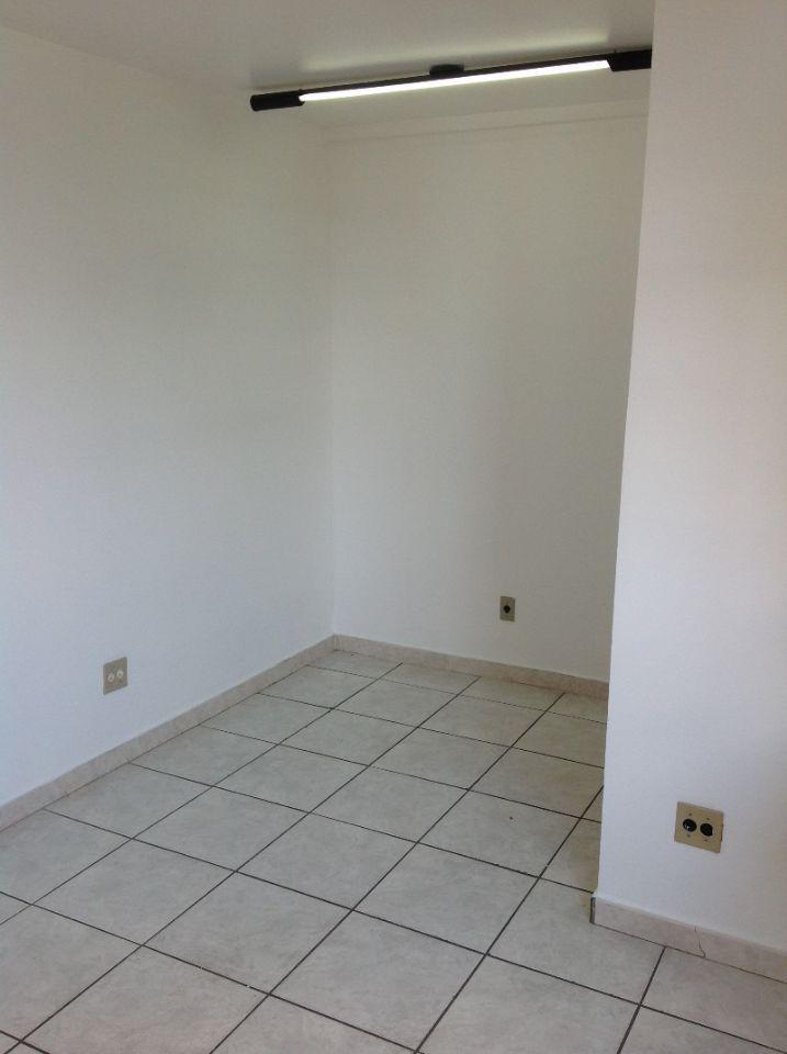 Sala, Barro Preto, 0 Quarto, 1 Vaga