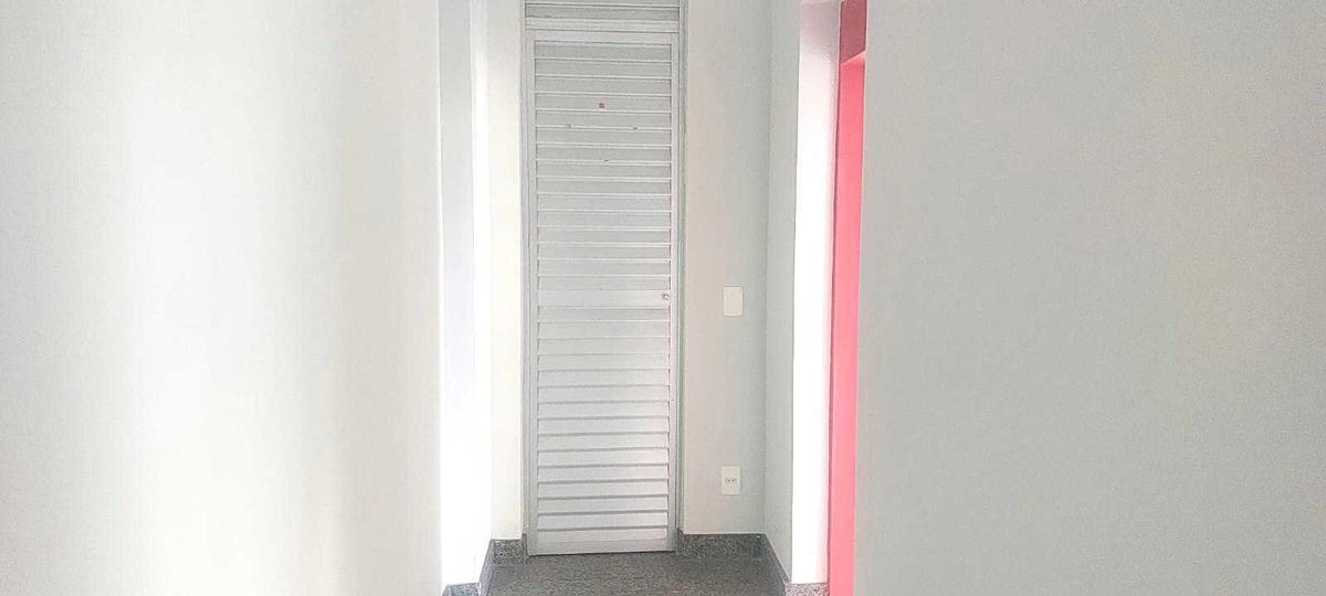 Sala, Santo Antônio, 0 Quarto, 1 Vaga