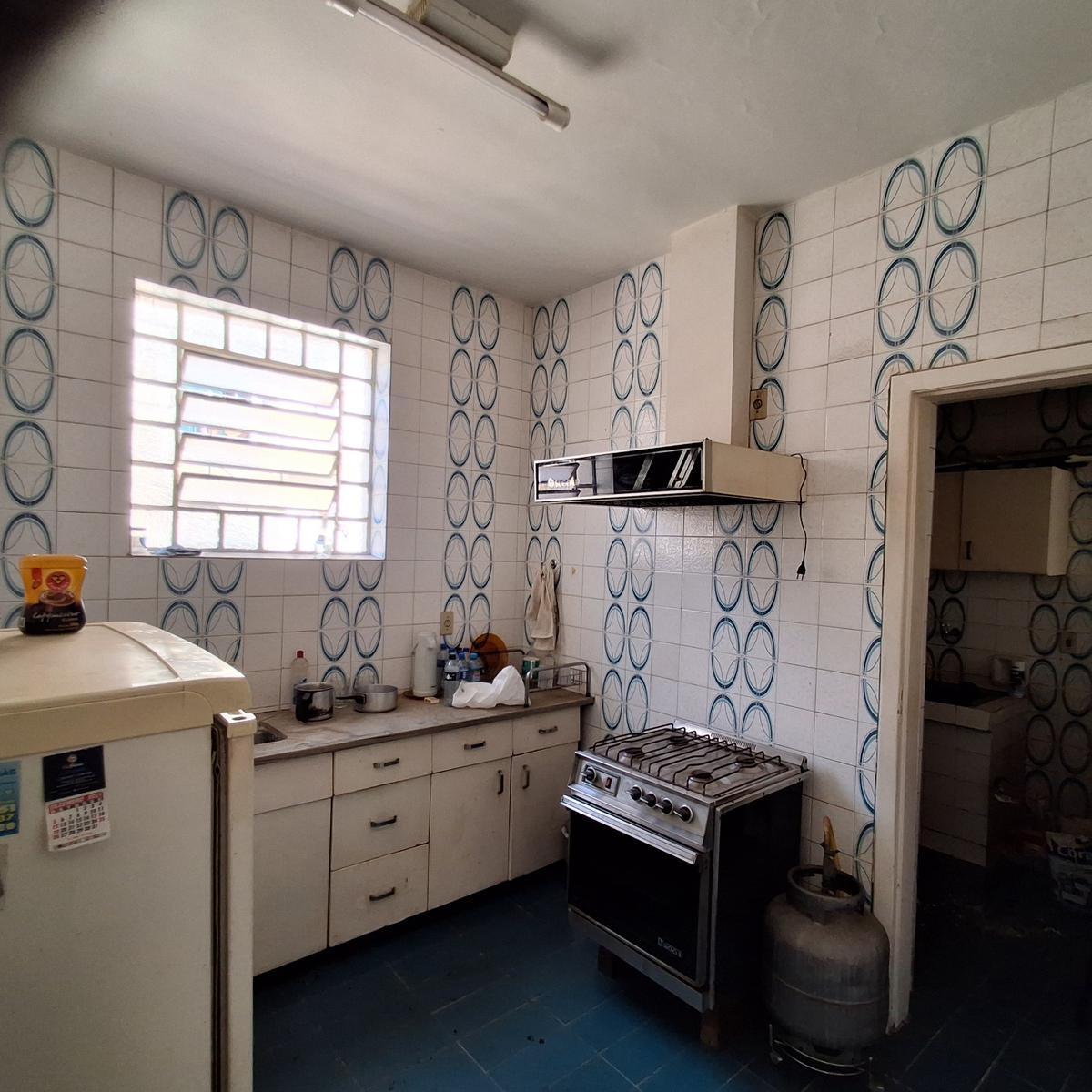 Casa, Floresta, 4 Quartos, 3 Vagas, 1 Suíte