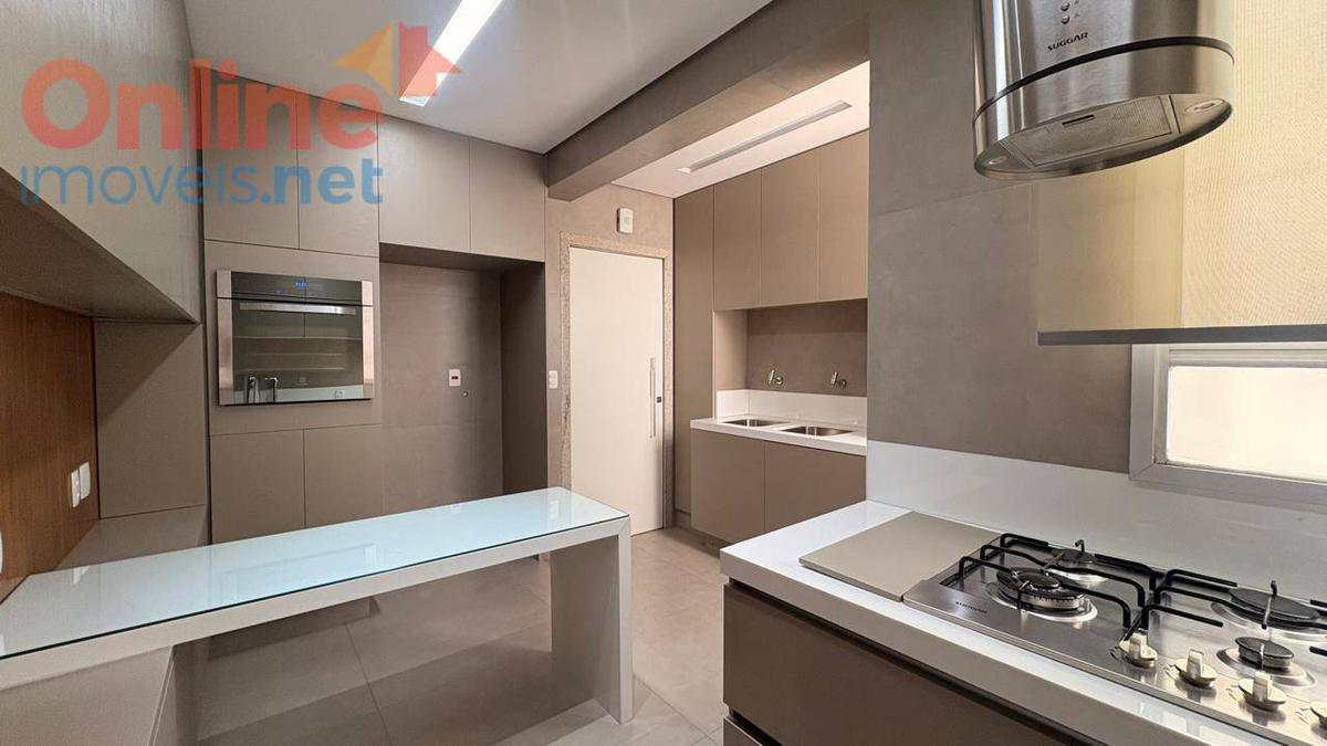 Apartamento, Lourdes, 3 Quartos, 0 Vaga, 1 Suíte