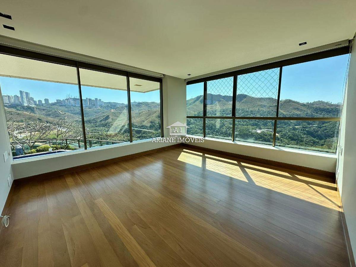 Apartamento, Vale dos Cristais, 4 Quartos, 5 Vagas, 4 Suítes