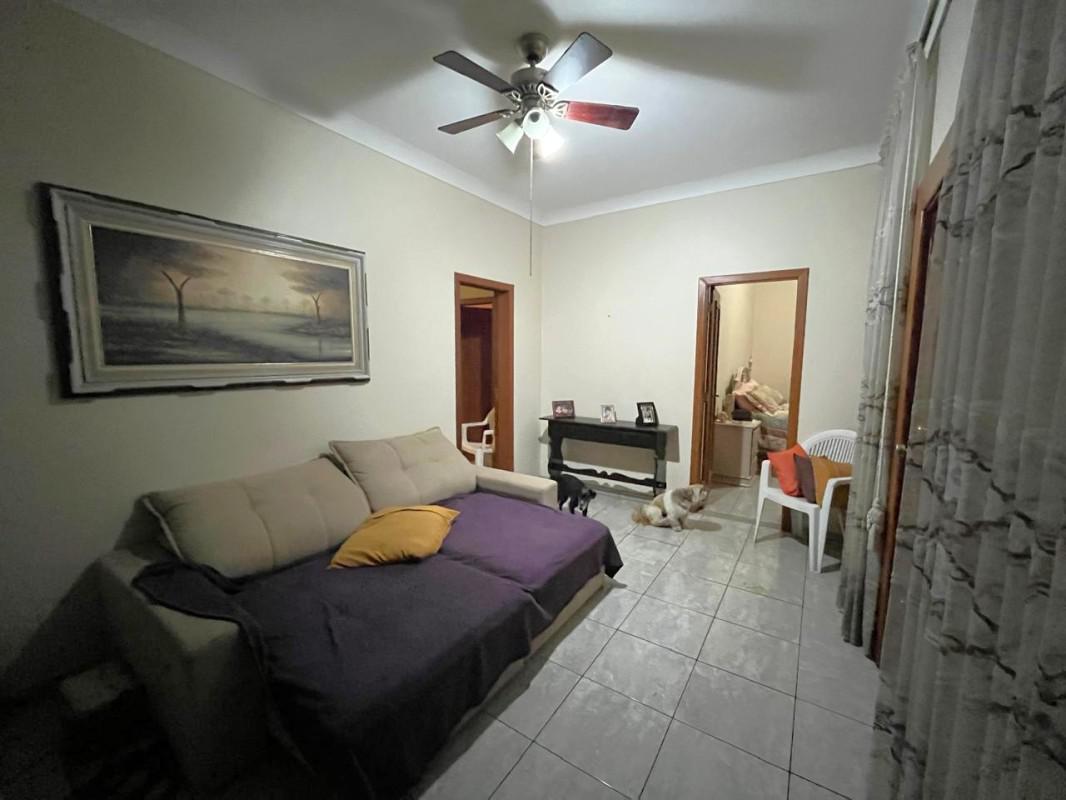 Casa, Calafate, 5 Quartos, 3 Vagas, 1 Suíte