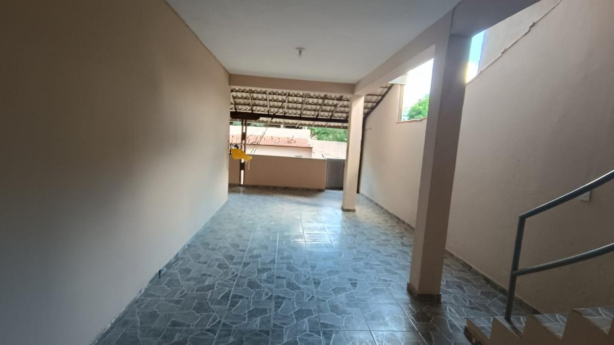 Casa, Goiânia, 6 Quartos, 2 Vagas, 2 Suítes