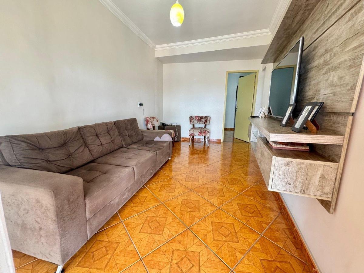 Casa, Céu Azul, 4 Quartos, 10 Vagas, 1 Suíte