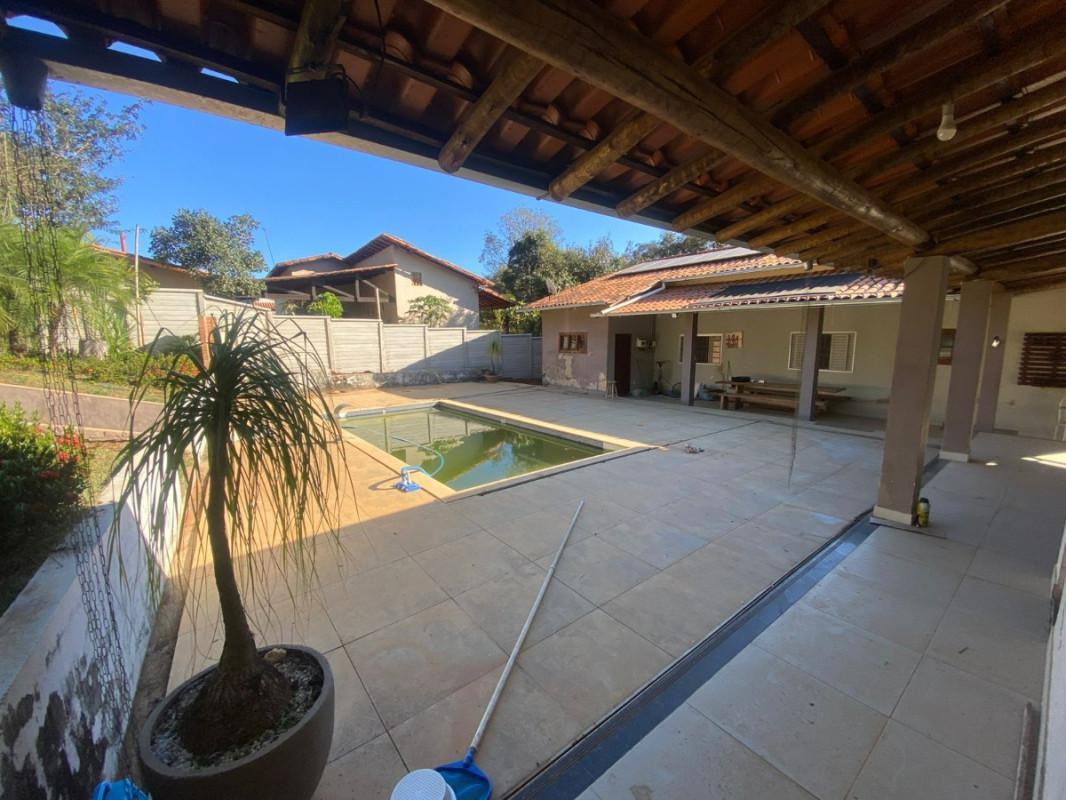 Fazenda, Centro, 3 Quartos, 2 Vagas, 1 Suíte