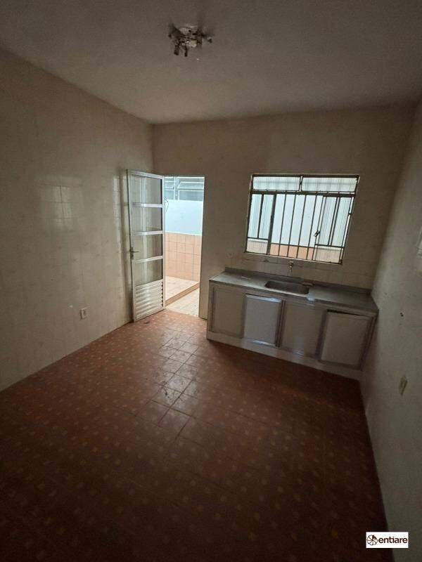 Casa, Flamengo (justinópolis), 3 Quartos, 8 Vagas