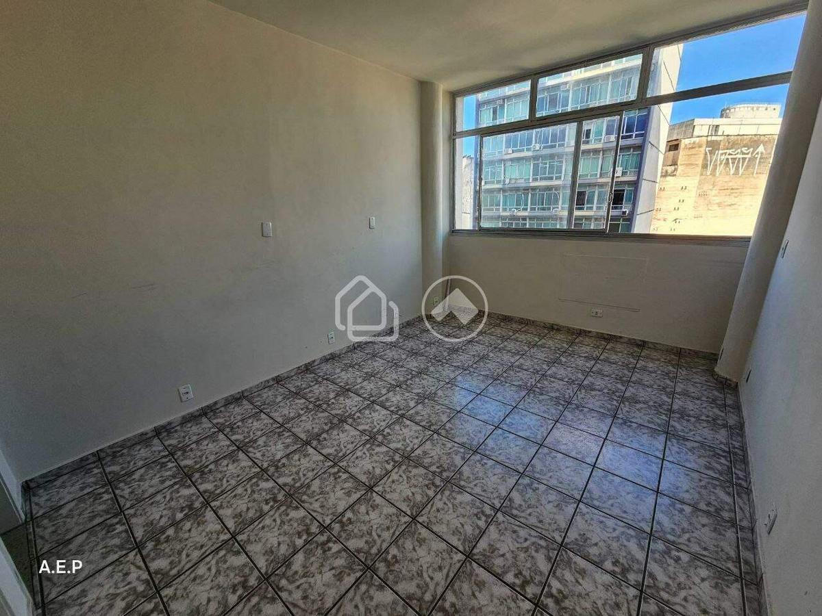 Sala, Centro