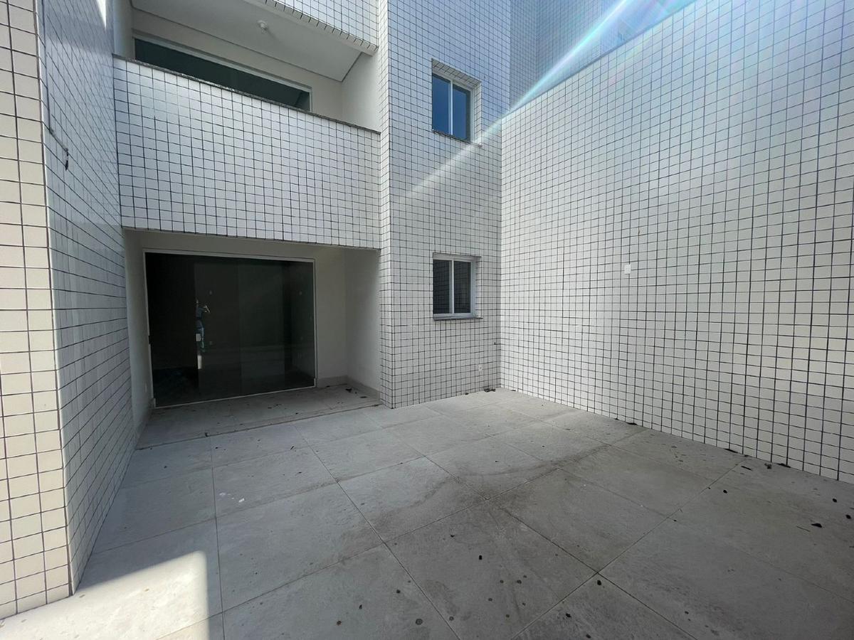 Apartamento, Sagrada Família, 3 Quartos, 2 Vagas, 1 Suíte