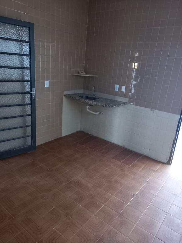 Casa, Santa Maria, 3 Quartos, 2 Vagas, 1 Suíte