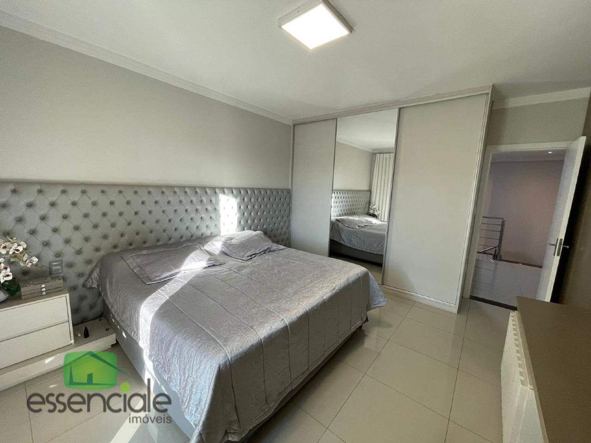 Casa, Europa, 3 Quartos, 3 Vagas, 1 Suíte