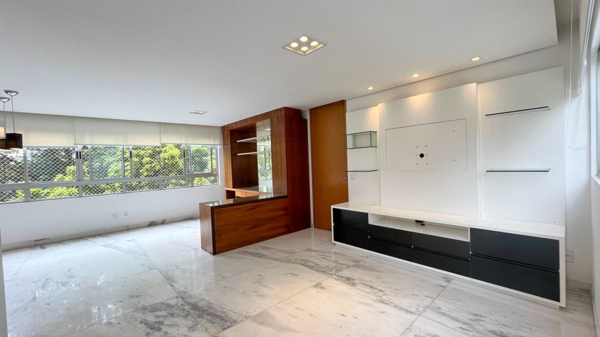 Apartamento, Funcionários, 3 Quartos, 2 Vagas, 2 Suítes