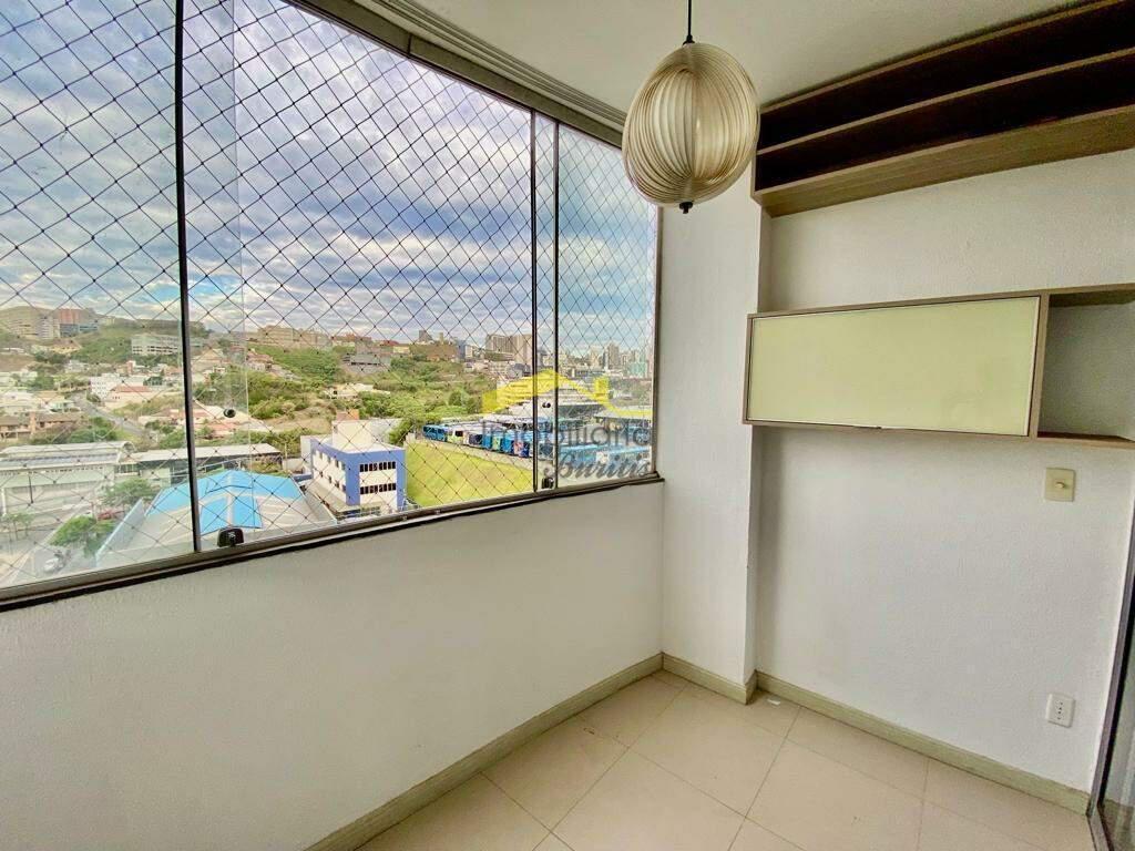 Apartamento, Estoril, 2 Quartos, 2 Vagas, 1 Suíte
