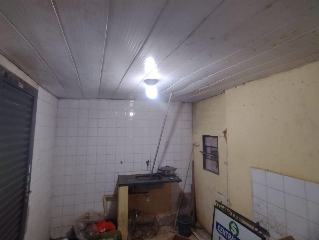 Andar, Centro, 0 Quarto, 0 Vaga