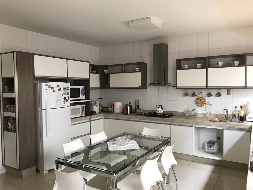 Casa, Rezende, 4 Quartos, 60 Vagas, 4 Suítes