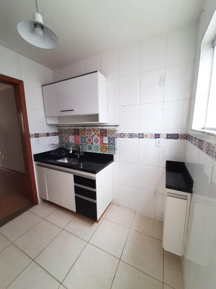 Casa, Jardim Leblon, 2 Quartos, 0 Vaga