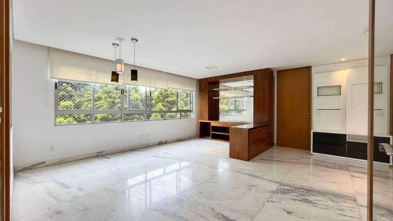 Apartamento, Funcionários, 3 Quartos, 2 Vagas, 2 Suítes