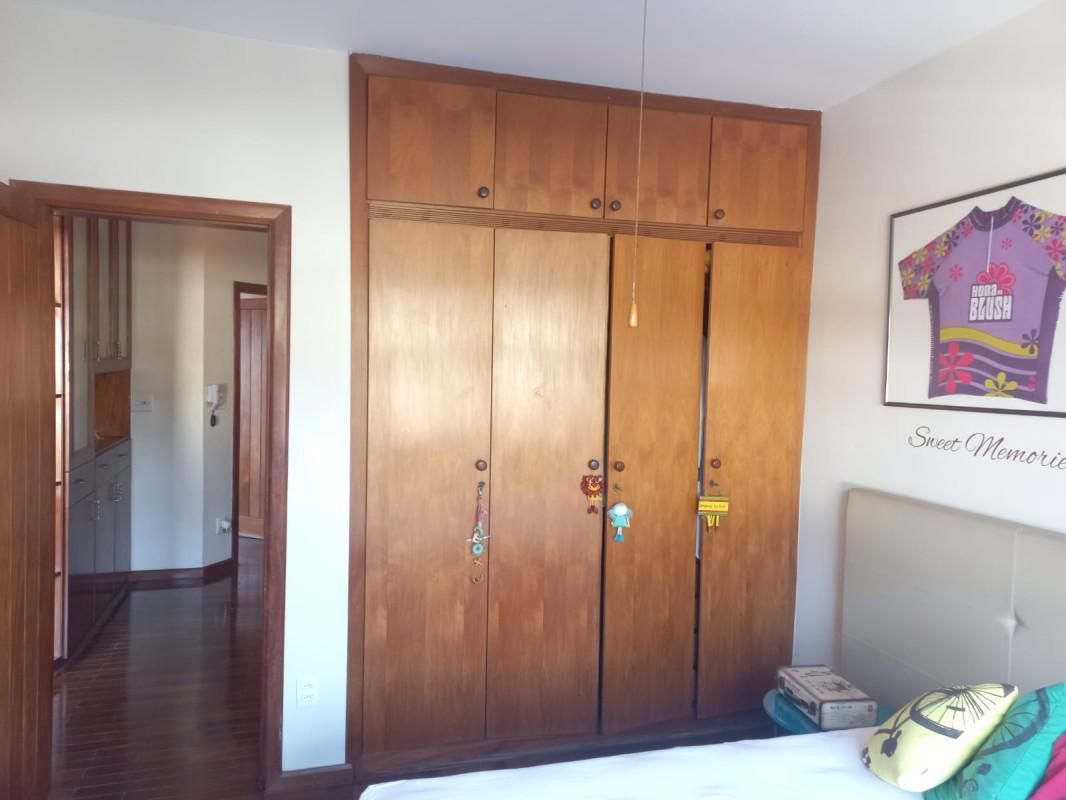 Casa, Itapoã, 4 Quartos, 2 Vagas, 1 Suíte