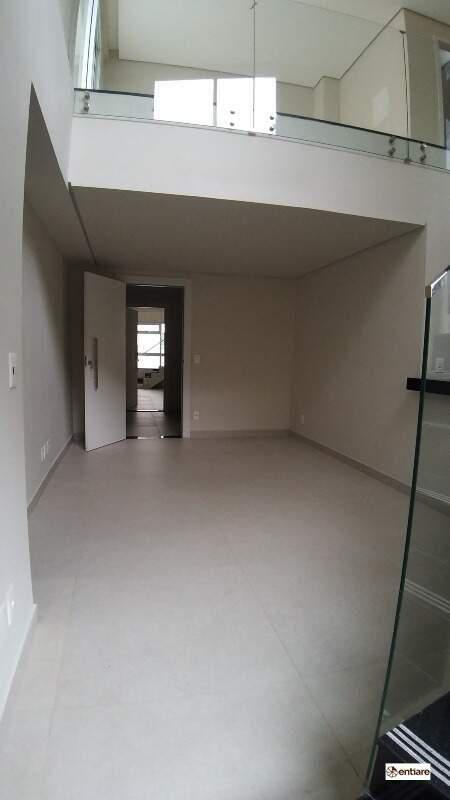 Cobertura, Sion, 2 Quartos, 3 Vagas, 1 Suíte
