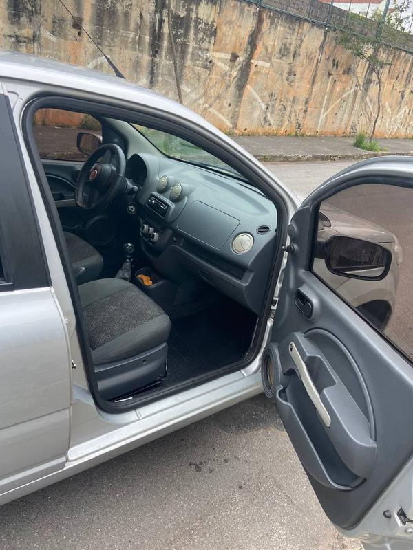 Fiat Uno Vivace/Rua 1.0 Evo Fire Flex 8v 5p