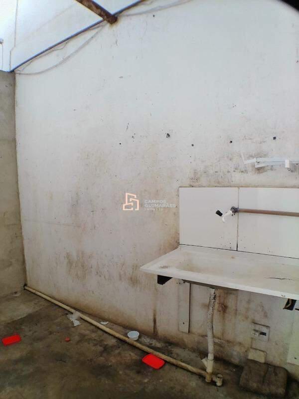 Loja, Jatobá (barreiro), 10 Vagas