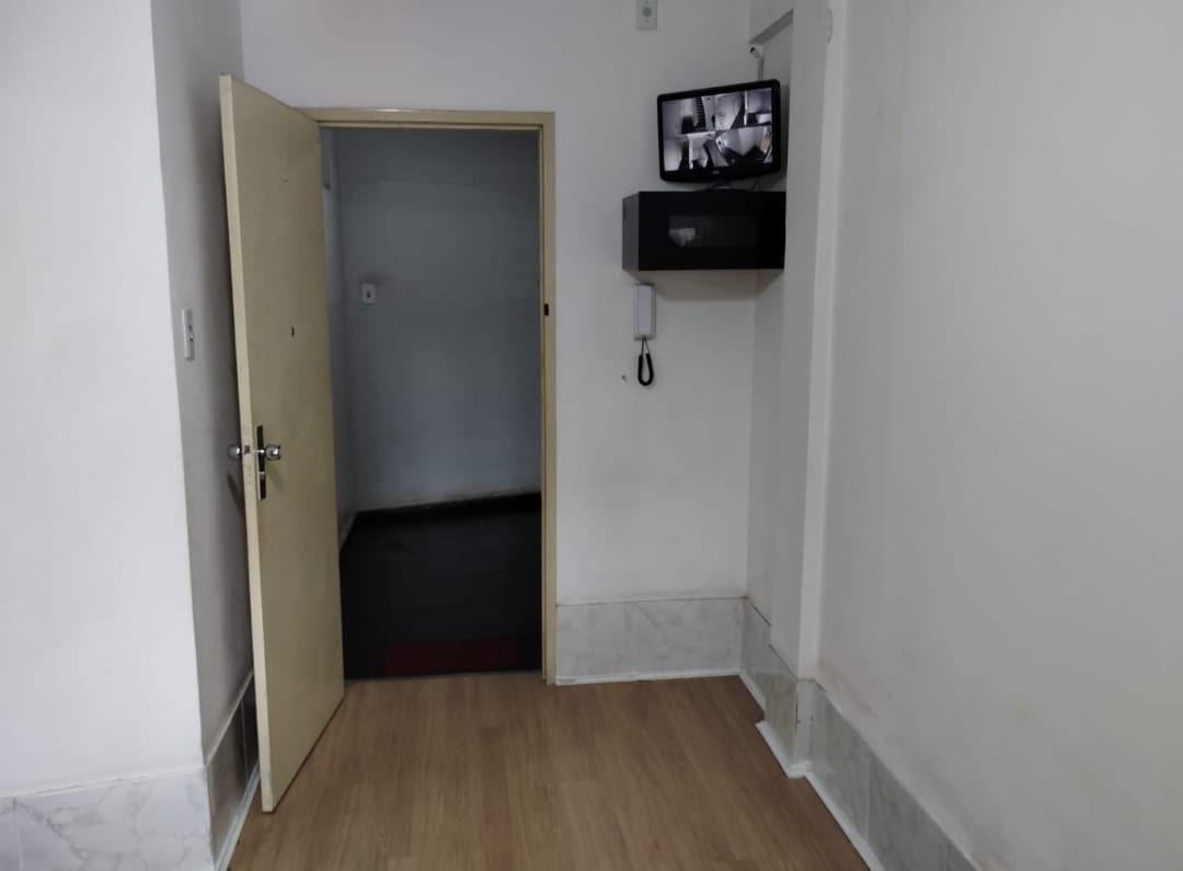 Apartamento, Centro, 2 Quartos, 0 Vaga