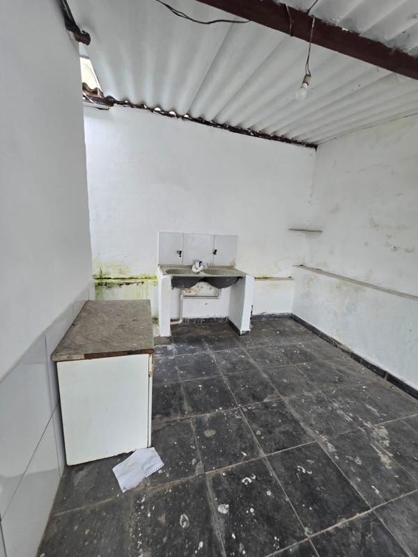 Casa, Coqueiros, 1 Quarto, 0 Vaga, 1 Suíte