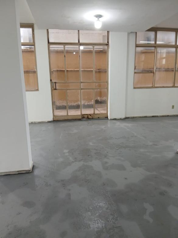 Sala, Barro Preto