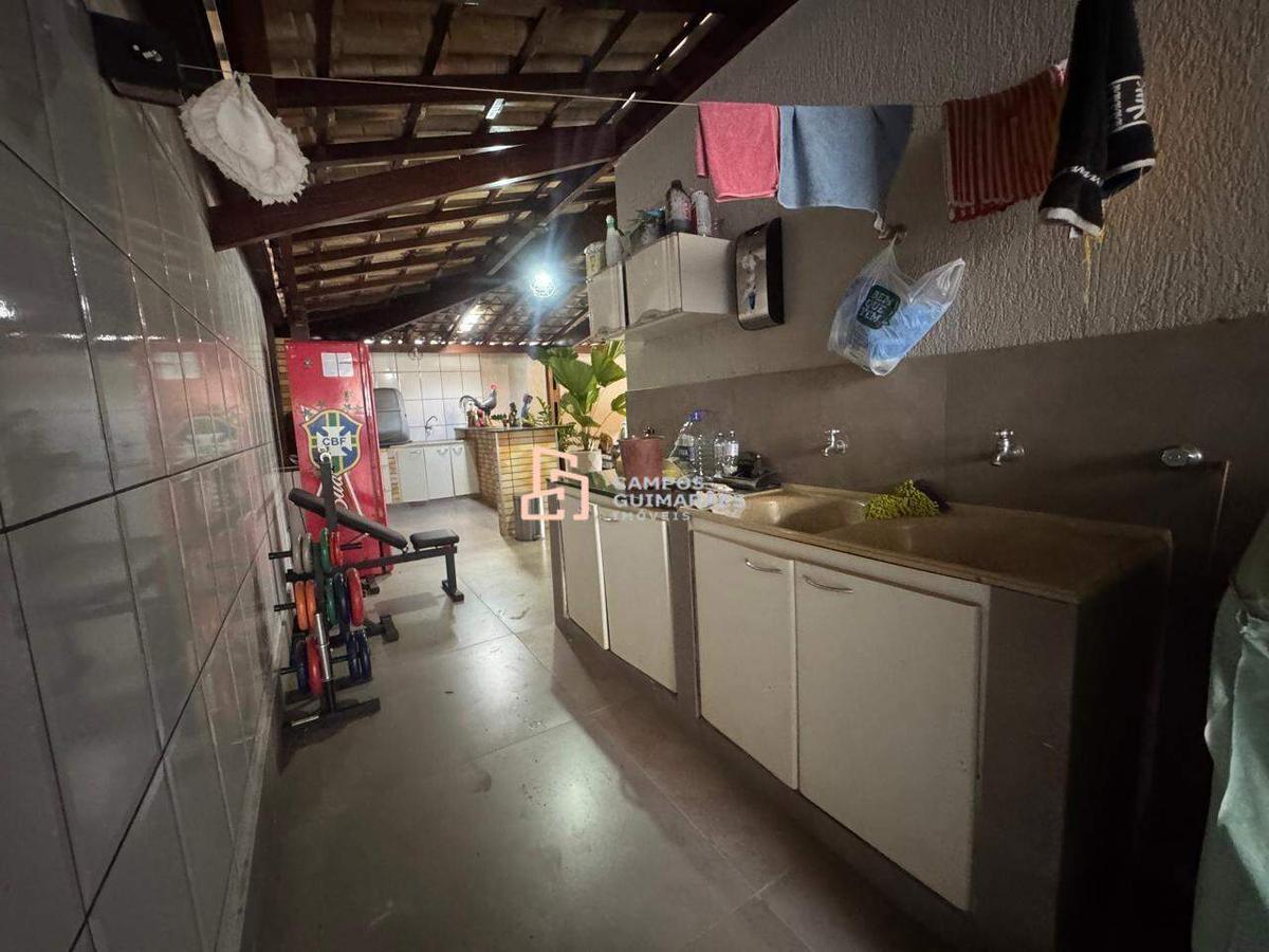 Casa, Quintas da Lagoa, 2 Quartos, 7 Vagas, 1 Suíte