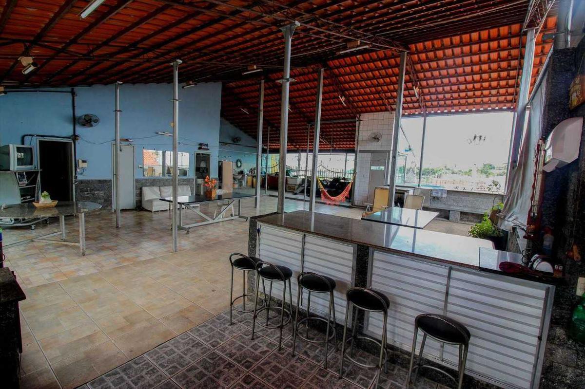 Casa, João Pinheiro, 5 Quartos, 4 Vagas, 1 Suíte