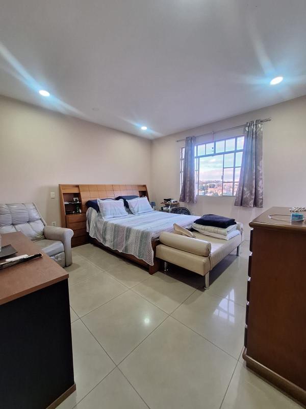Casa, Novo Eldorado, 5 Quartos, 3 Vagas, 1 Suíte