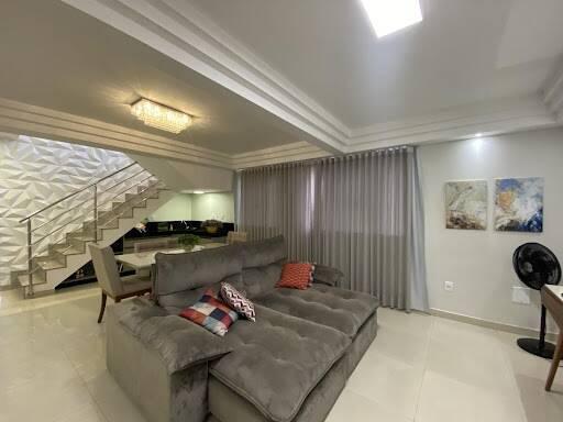 Cobertura, Iguaçu, 4 Quartos, 2 Vagas, 1 Suíte