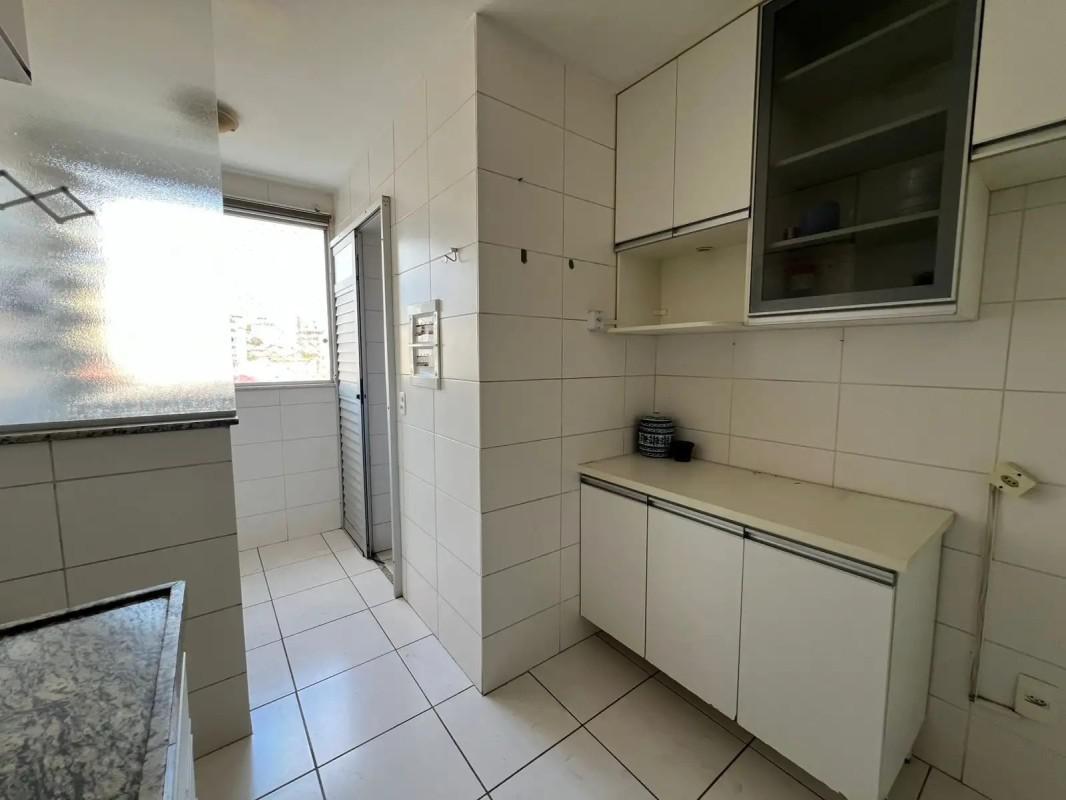 Apartamento, Floresta, 3 Quartos, 2 Vagas, 1 Suíte