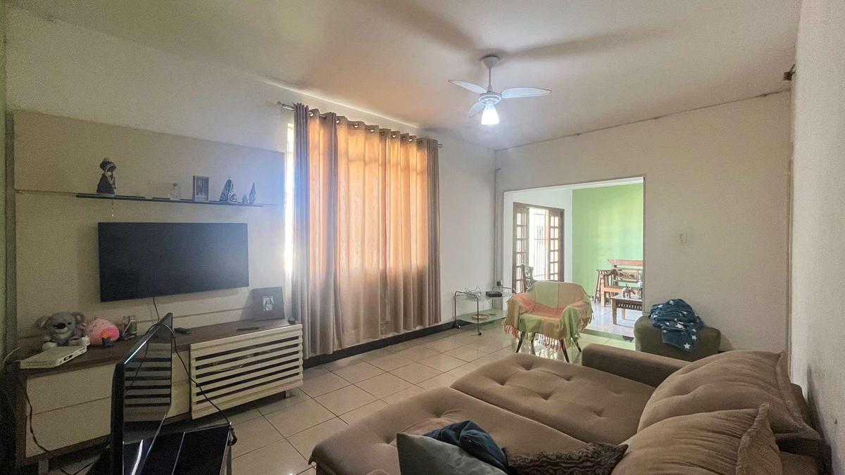 Casa, Nova Granada, 3 Quartos, 2 Vagas, 1 Suíte
