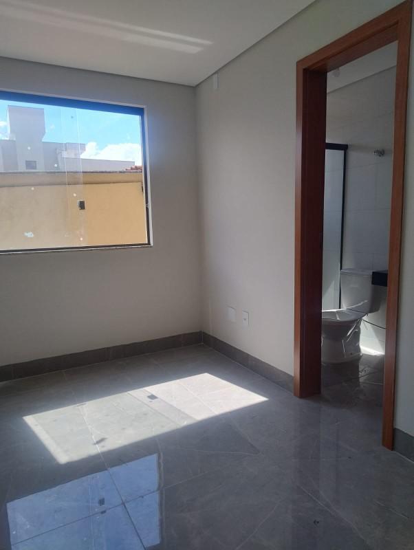 Cobertura, Planalto, 3 Quartos, 2 Vagas, 1 Suíte