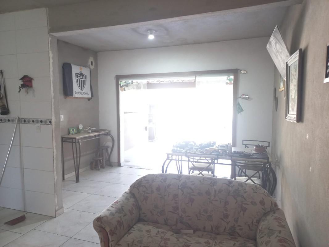 Casa, Céu Azul, 3 Quartos, 4 Vagas, 2 Suítes